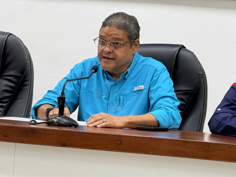 Más de 30 mil evacuados y 14 comunidades incomunicadas por intensas lluvias en el país