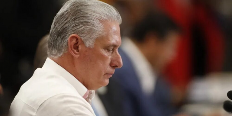 El presidente Díaz-Canel dice que los cubanos «morirían» por defender a Cuba de una invasión de EE.UU.