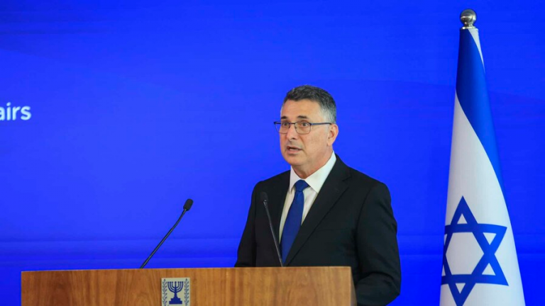 Israel dice que quiere "alcanzar la paz" con el Líbano y apunta a Hizbulá como el problema