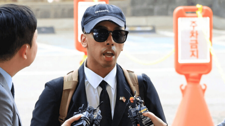 Youtuber de EE. UU. que vandalizó una estatua en Seúl es condenado a seis meses de prisión