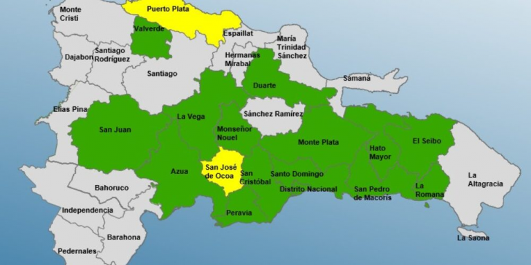 COE mantiene alertas en 17 provincias por vaguada y advierte sobre inundaciones