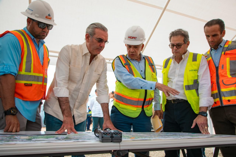 Abinader supervisa construcción de la avenida República de Colombia con fondos de Aerodom por RD$12 mil millones