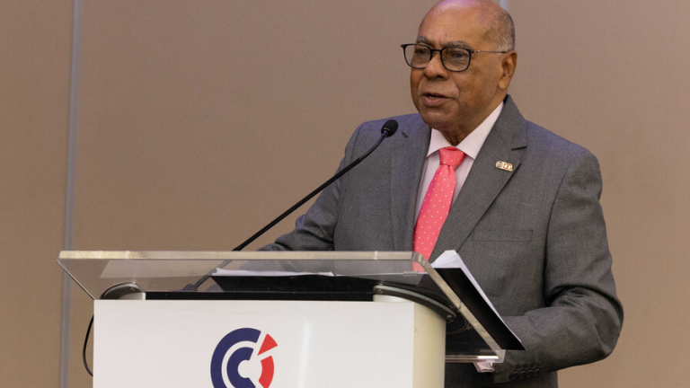 "La justicia parece ser solo para los pobres", dice Ray Guevara al criticar el Código Procesal Penal