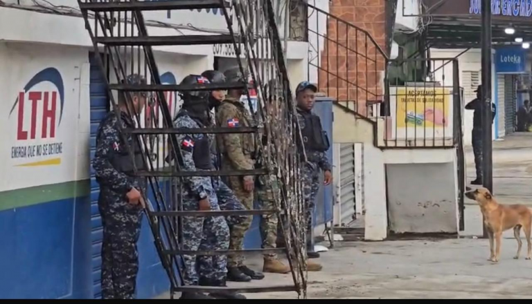 Militarizan municipios de Santiago y otros pueblos del Cibao por paro de 24 horas en demanda de obras sociales