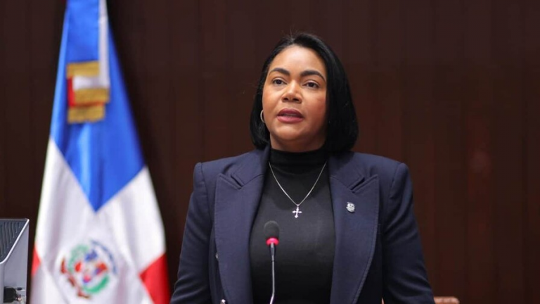 Diputada Leivy Bautista y su esposo demandan a comentarista radial y a empresas de Alofoke