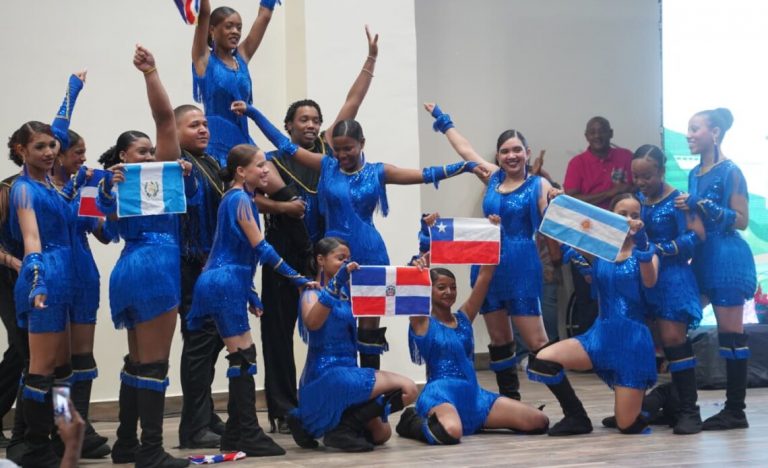 Inician las Galas Regionales de la Modalidad en Artes con 10 mil estudiantes en todo el país