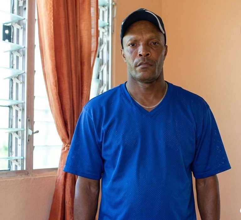 Tragedia entre amigos: hombre pierde la vida tras discusión en un colmado de Bayaguana