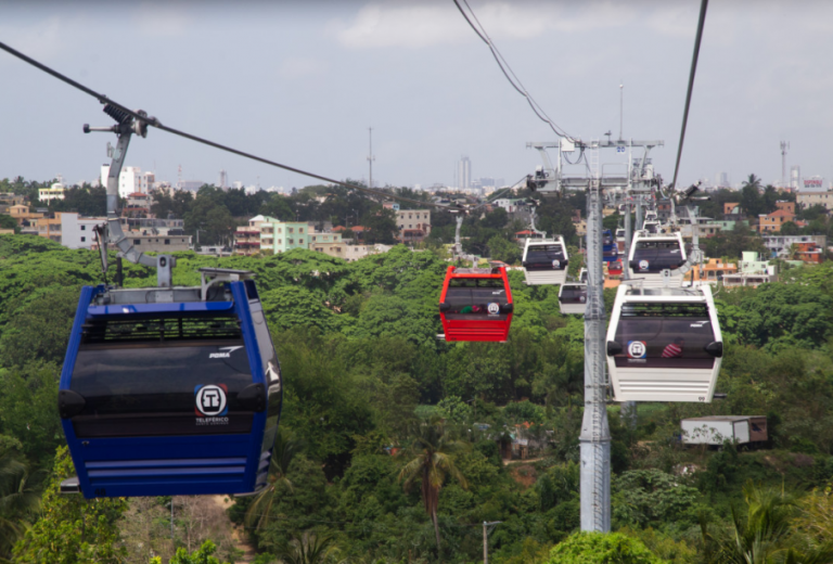 Suspenden temporalmente el Teleférico y una línea del Metro por condiciones climáticas en Santo Domingo