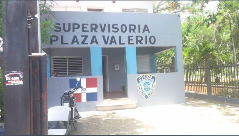 Recluyen en cuarteles de Santiago a presos preventivos