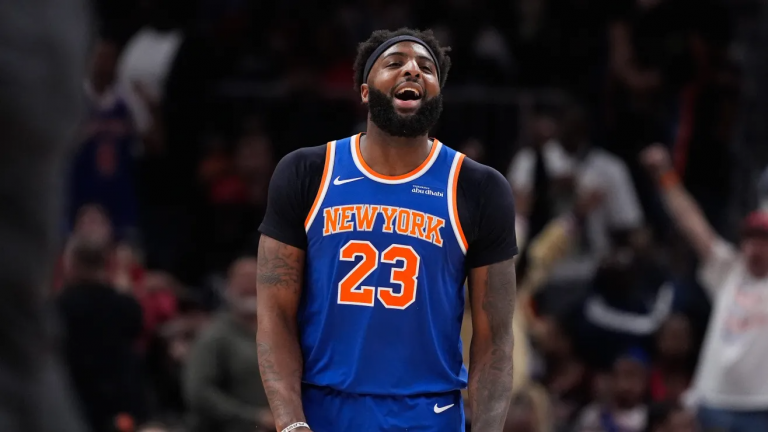 Mitchell Robinson se fracturó el dedo meñique y podría perderse partidos de la final con Knicks