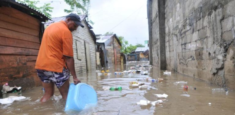 Aumentan casos de leptospirosis en el país y suman 74