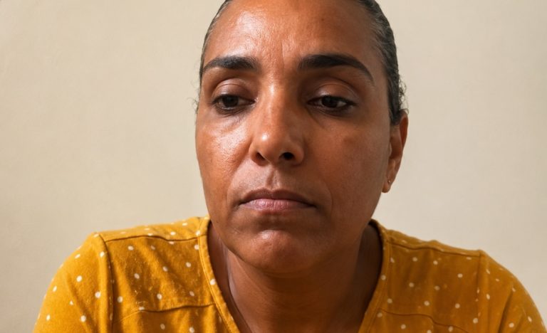 Mujer clama por medicamento de alto costo para tratamiento de cáncer